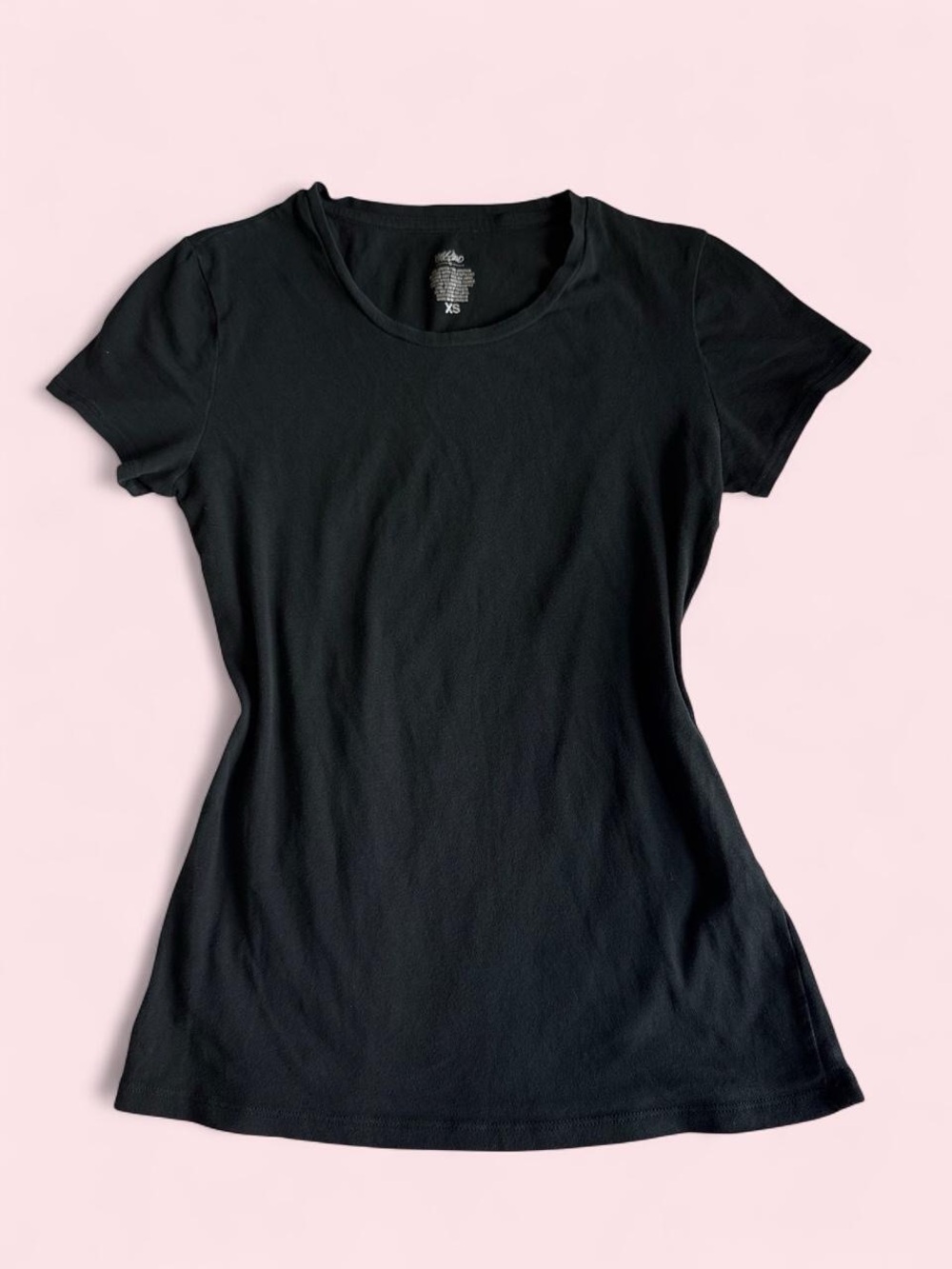 Mossimo Classic Black Short-Sleeve Women’s Tee
